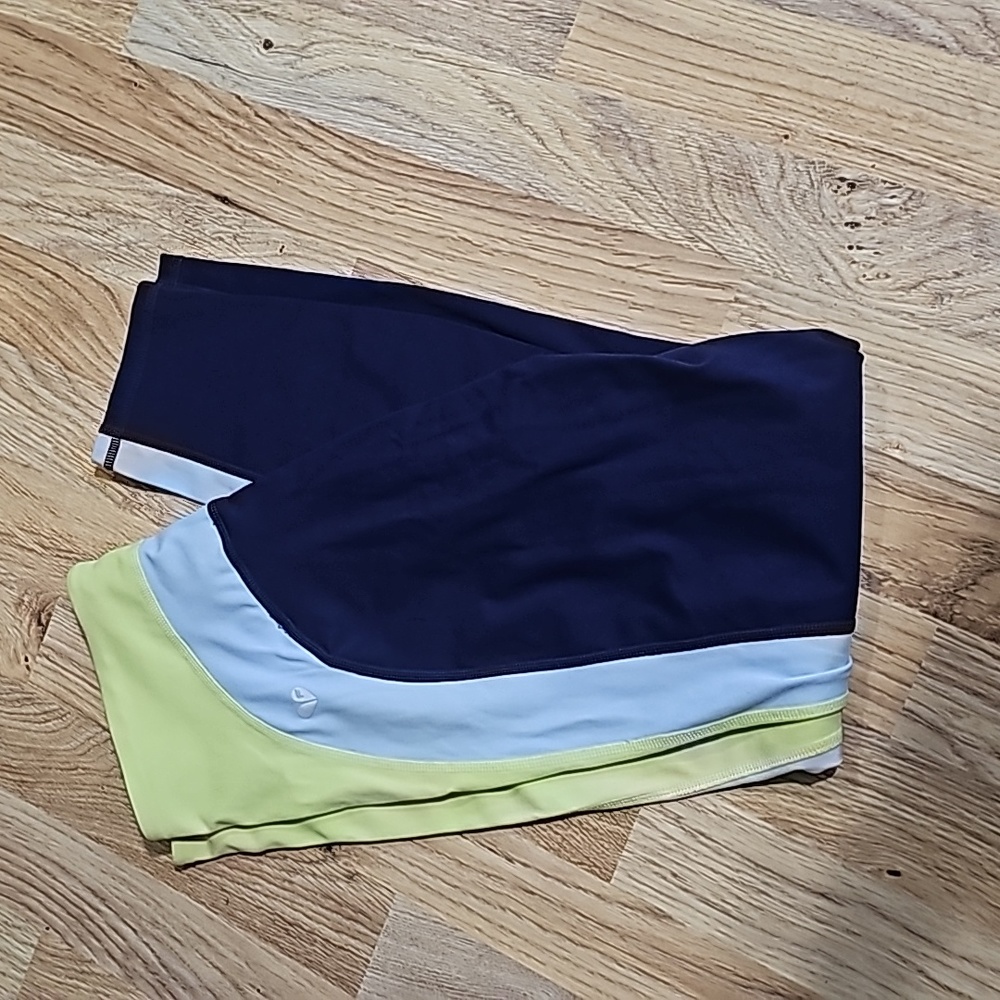 Fabletics leggings Medium Regular length